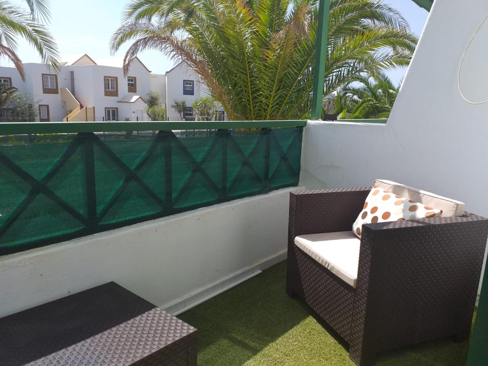 Apartment Duplex -The Sunny Hut - Swimming Pool - Free Wifi & Ac- Residence Las Marinas Puerto del Carmen  Exteriör bild