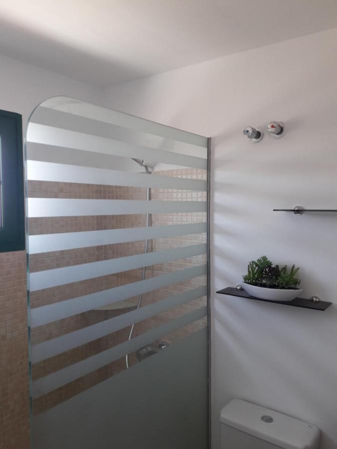 Apartment Duplex -The Sunny Hut - Swimming Pool - Free Wifi & Ac- Residence Las Marinas Puerto del Carmen  Exteriör bild